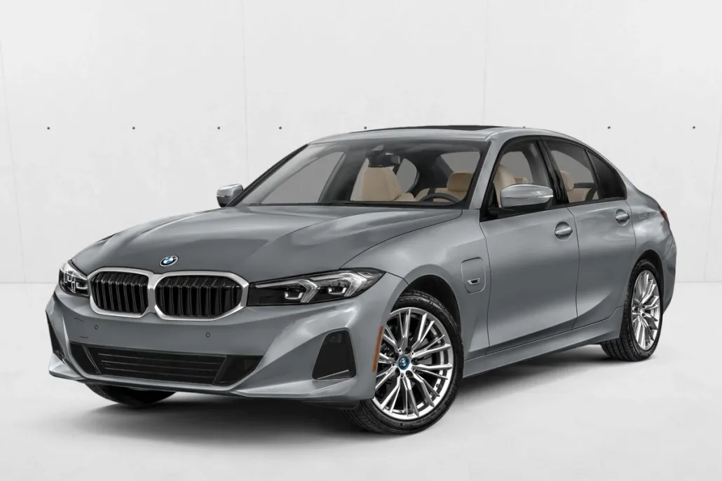 2023 Bmw 330e photo 1