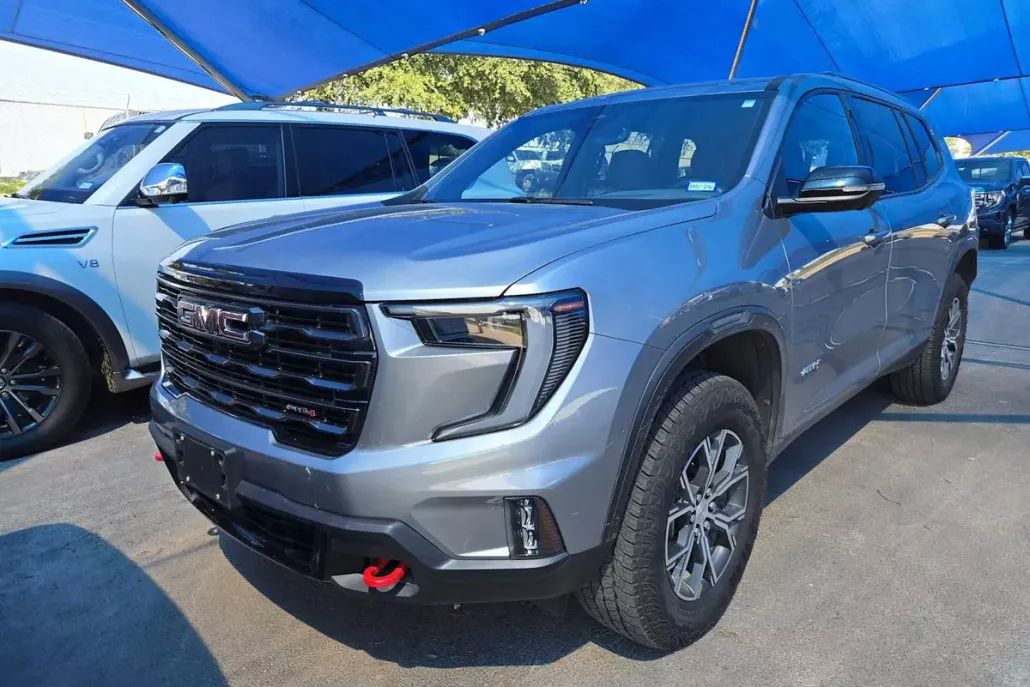2024 Gmc Acadia AT4 photo 1