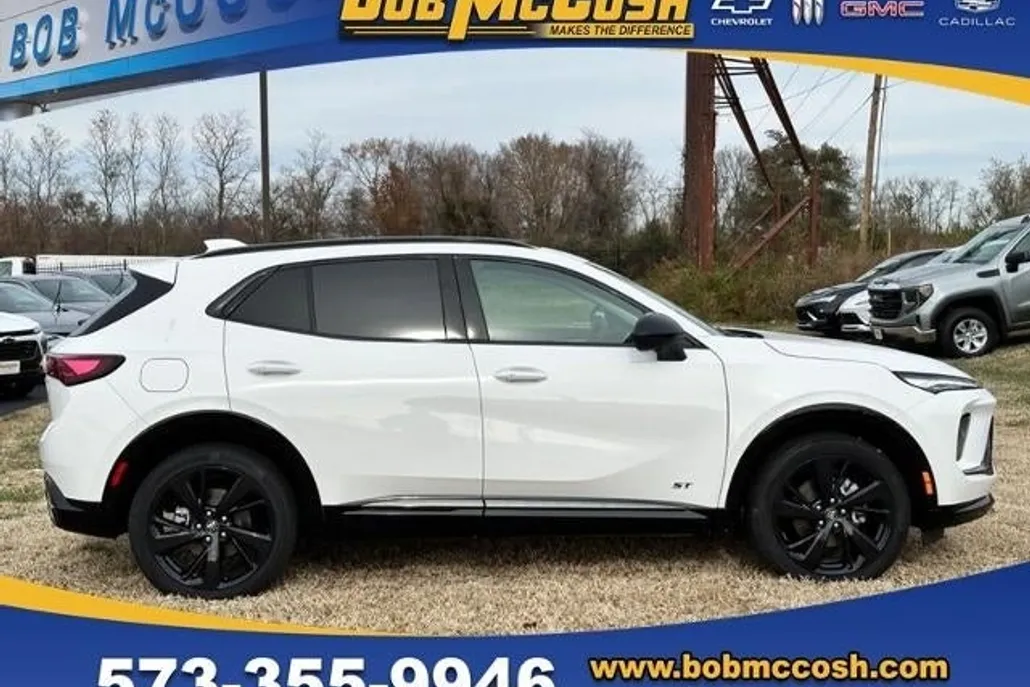 2025 Buick Envision Sport Touring photo 1