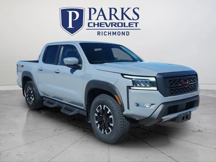 2023 Nissan Frontier PRO-4X photo 1
