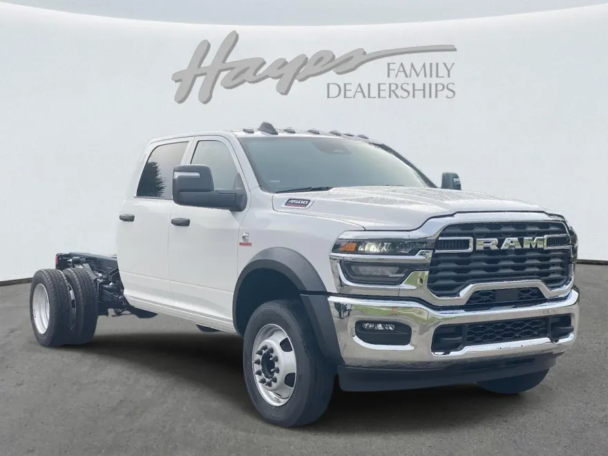 2025 Ram 4500 Tradesman photo 1