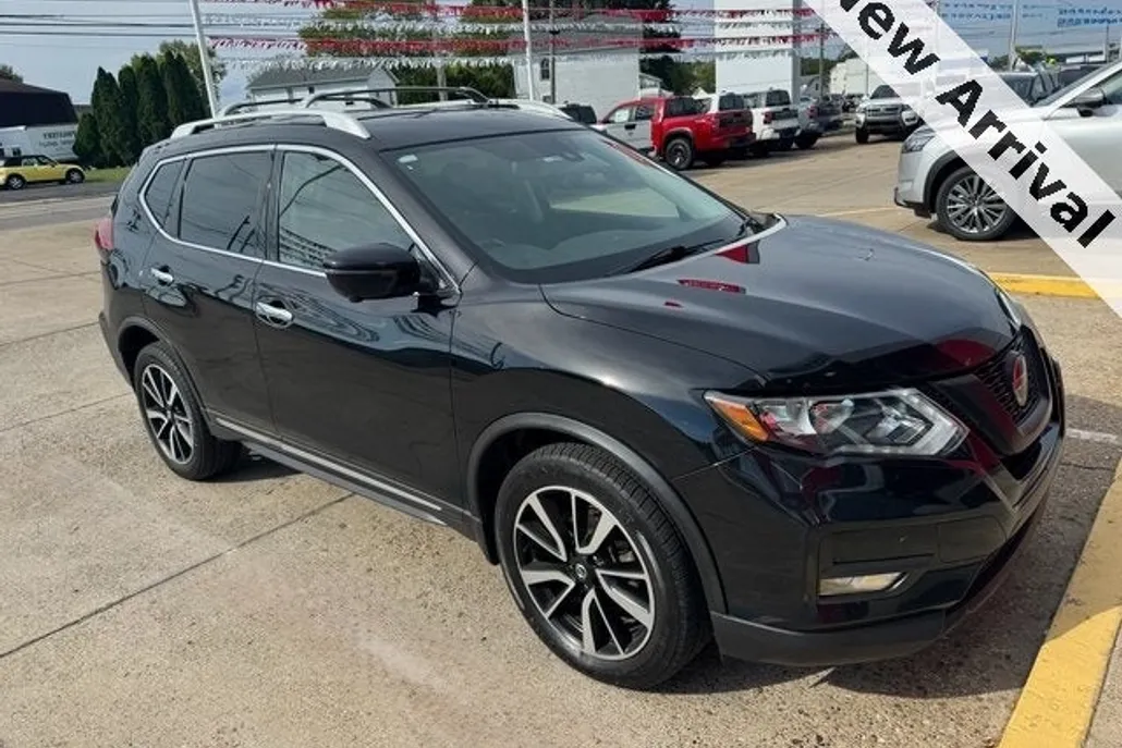 2020 Nissan Rogue SL photo 1