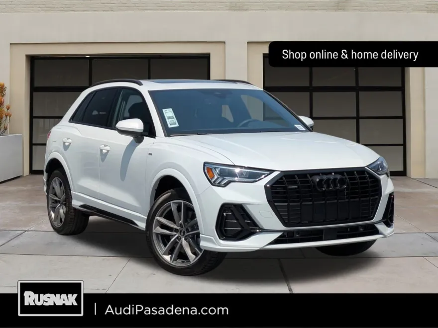 2025 Audi Q3 45 TFSI S line Premium photo 1