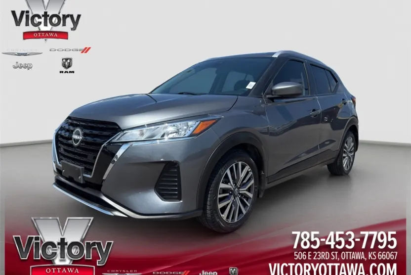 2023 Nissan Kicks SV photo 1