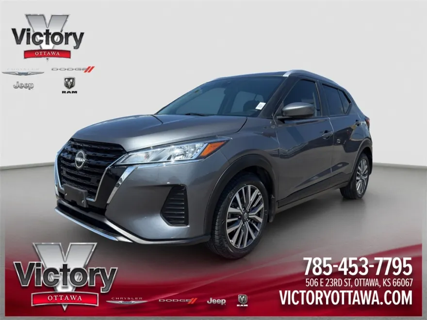 2023 Nissan Kicks SV photo 1