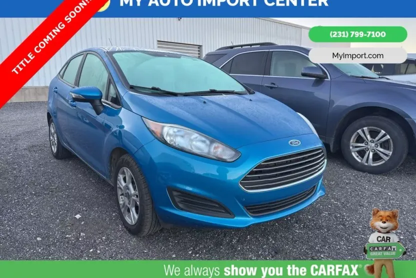 2015 Ford Fiesta SE photo 1