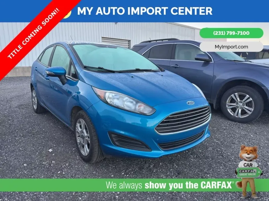 2015 Ford Fiesta SE photo 1
