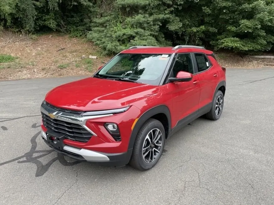 2026 Chevrolet Trailblazer LT photo 1