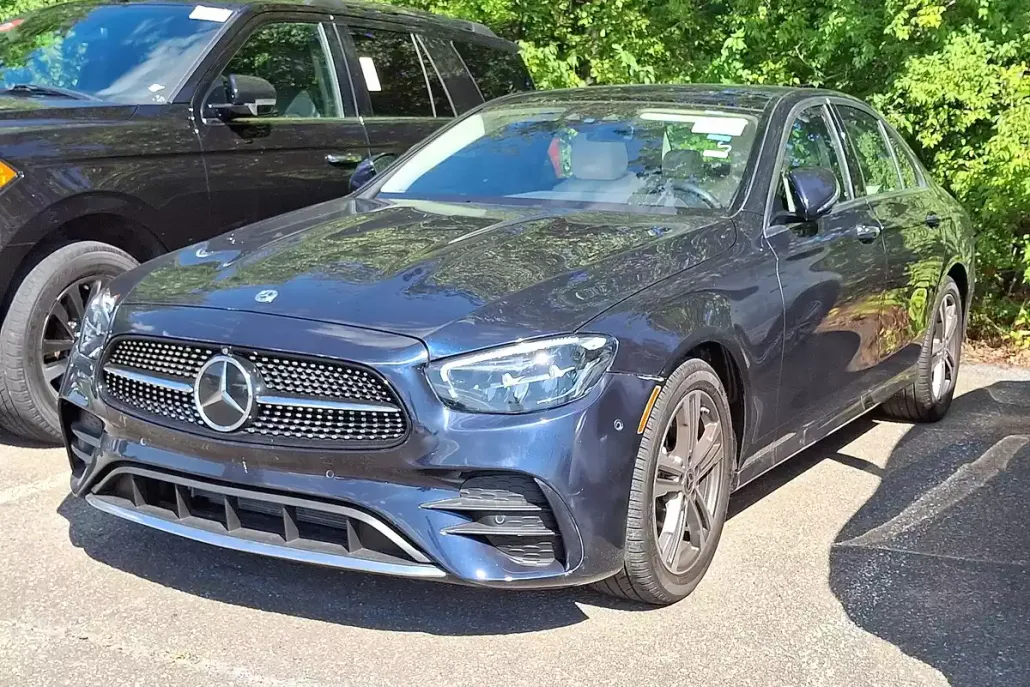 2022 Mercedes Benz E 350 4MATIC Sedan photo 1