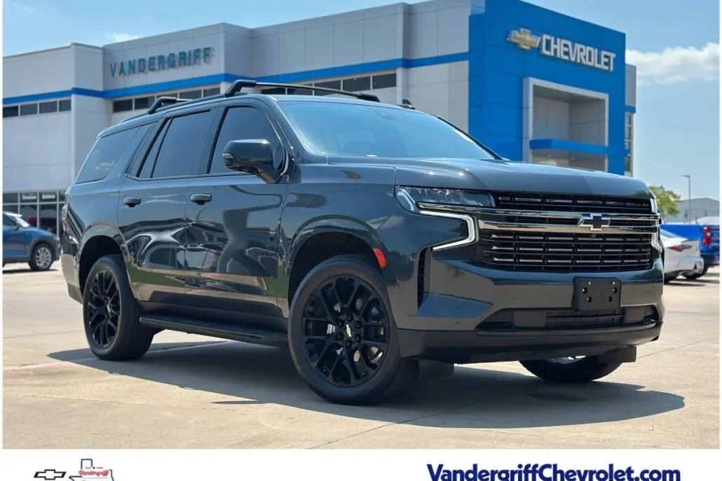 2022 Chevrolet Tahoe RST photo 1