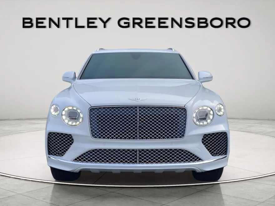 2021 Bentley Bentayga V8 photo 1
