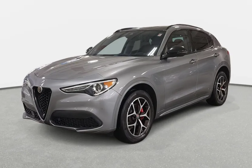 2021 Alfa Romeo Stelvio Ti photo 1