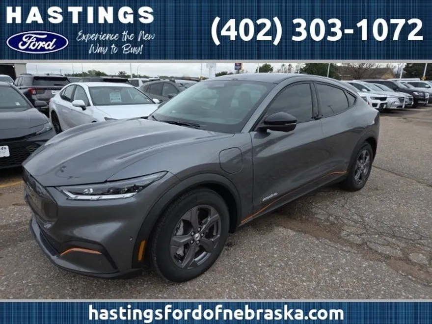 2023 Ford Mustang Mach-E Select photo 1