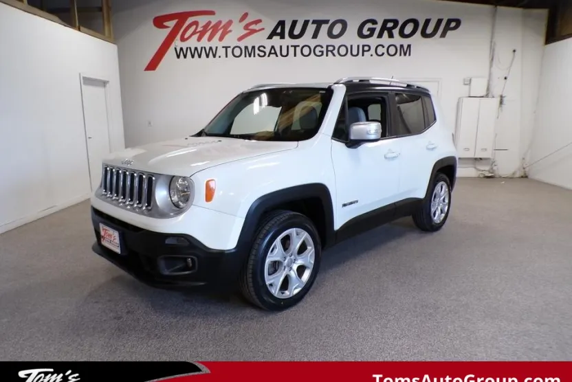 2016 Jeep Renegade Limited photo 1