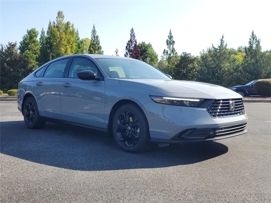 2025 Honda Accord SE photo 1