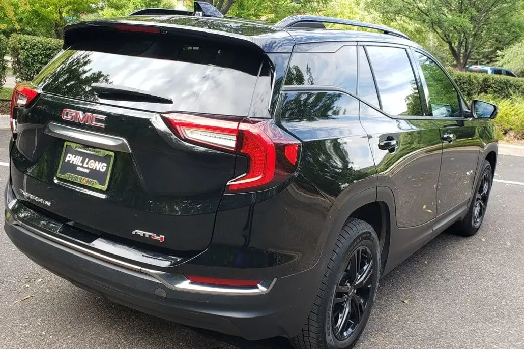 2022 Gmc Terrain AT4 photo 1