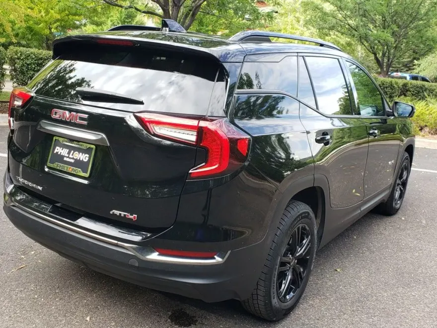 2022 Gmc Terrain AT4 photo 1