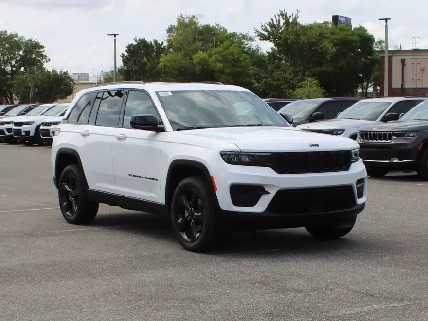 2025 Jeep Grand Cherokee Altitude X photo 1