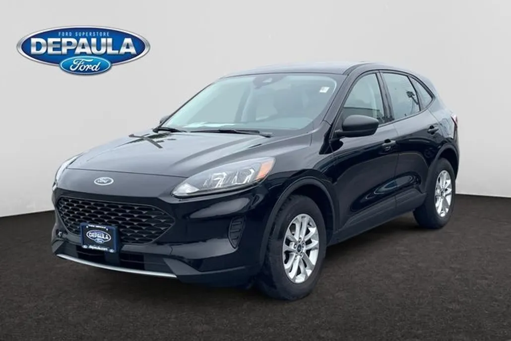 2022 Ford Escape S photo 1