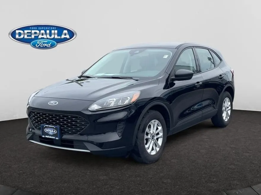 2022 Ford Escape S photo 1