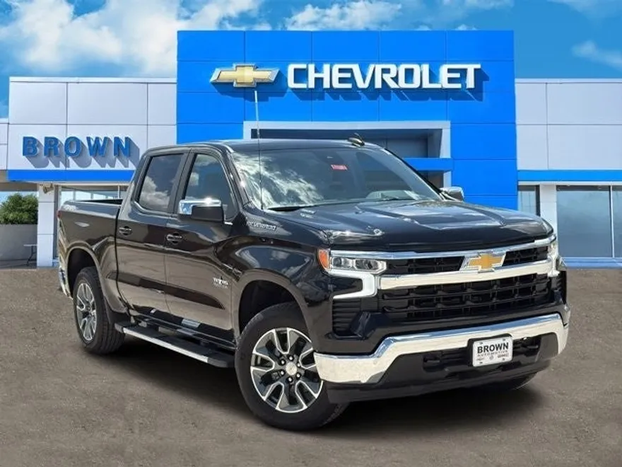 2026 Chevrolet Silverado LT photo 1