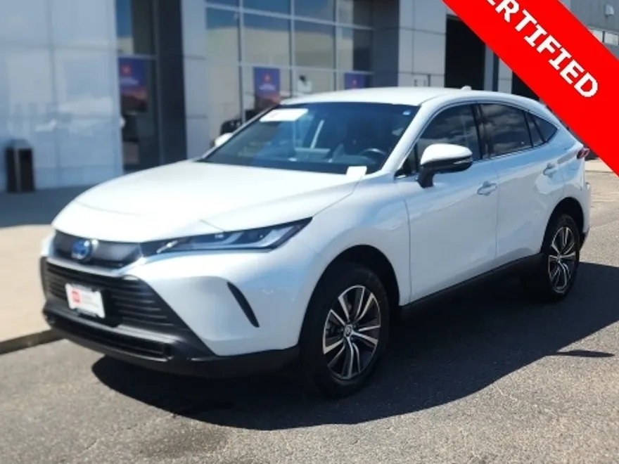 2023 Toyota Venza LE photo 1