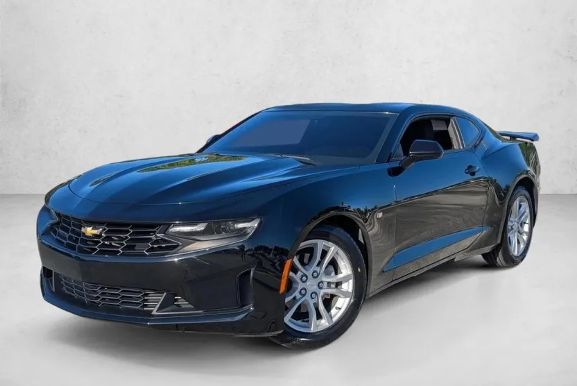 2022 Chevrolet Camaro 1LS photo 1