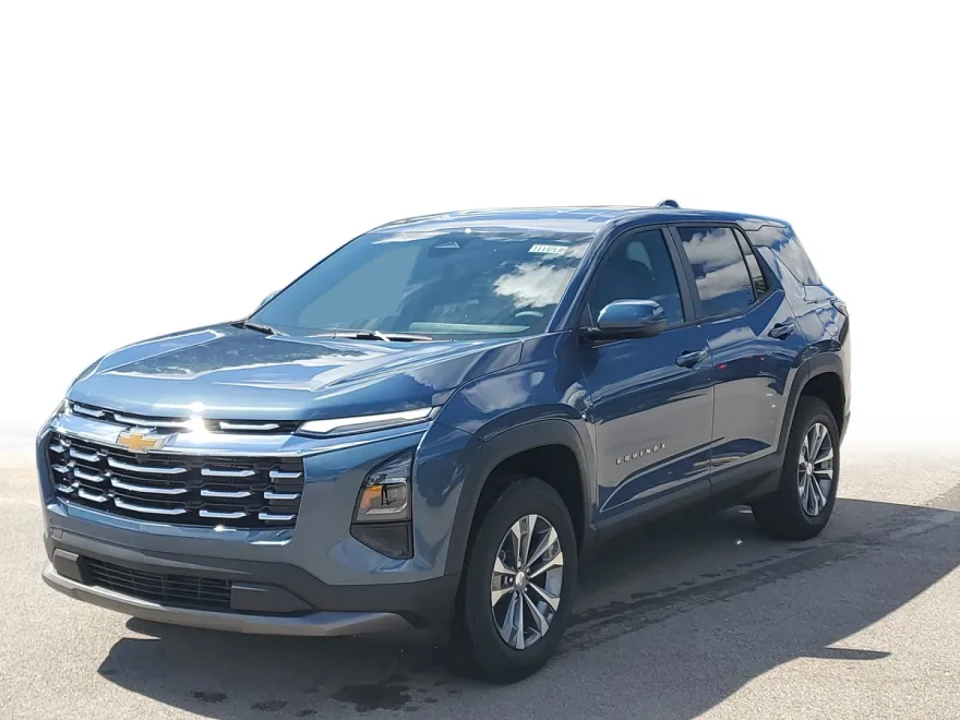 2026 Chevrolet Equinox LT photo 1