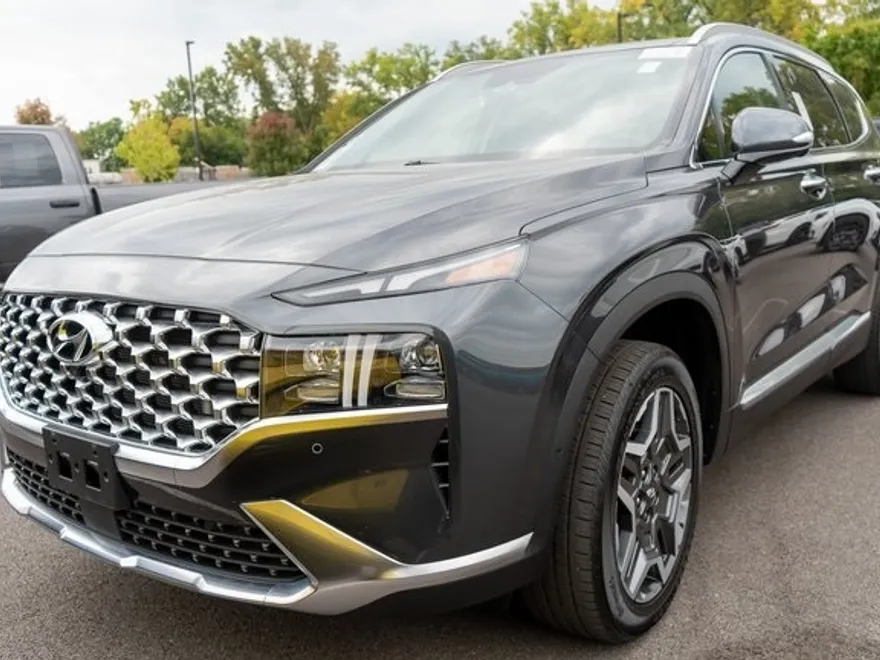 2022 Hyundai Santa Fe Limited photo 1