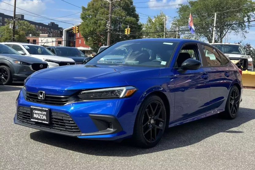 2022 Honda Civic Sport photo 1