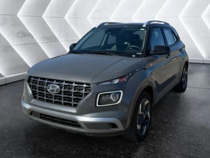 2025 Hyundai Venue Limited photo 1