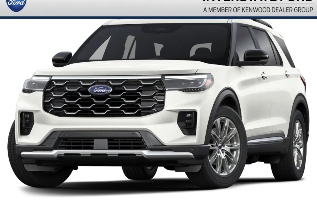 2025 Ford Explorer Platinum photo 1