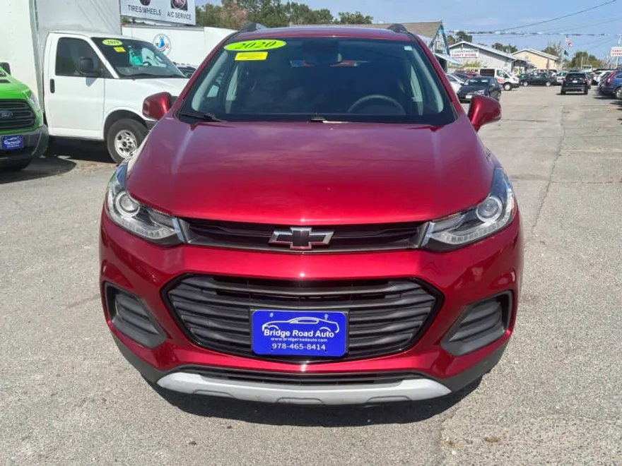 2020 Chevrolet Trax LT photo 1