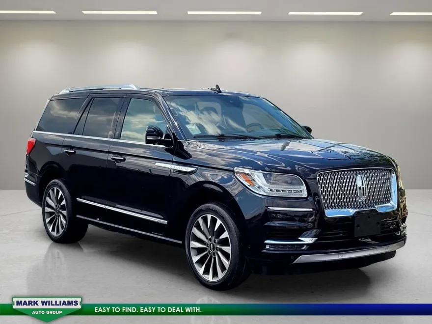 2021 Lincoln Navigator Reserve photo 1