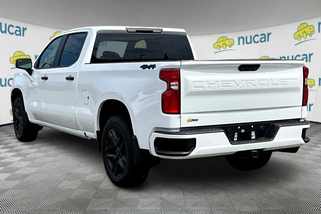 2022 Chevrolet Silverado 1500 Custom photo 1
