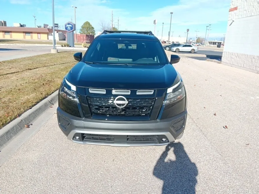 2025 Nissan Pathfinder Rock Creek photo 1