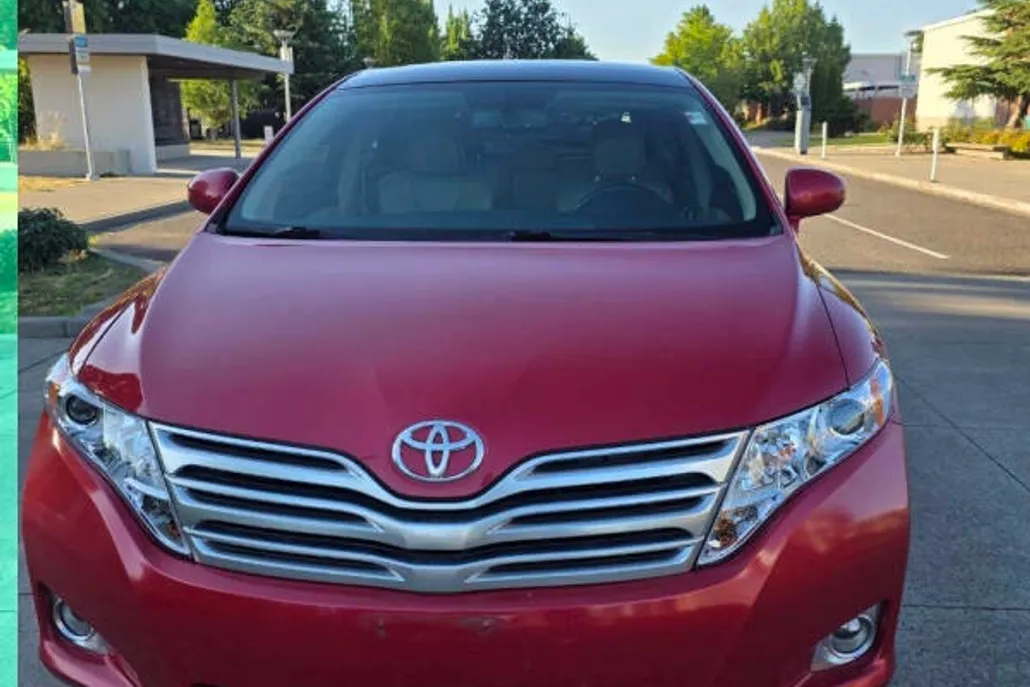 2009 Toyota Venza photo 1