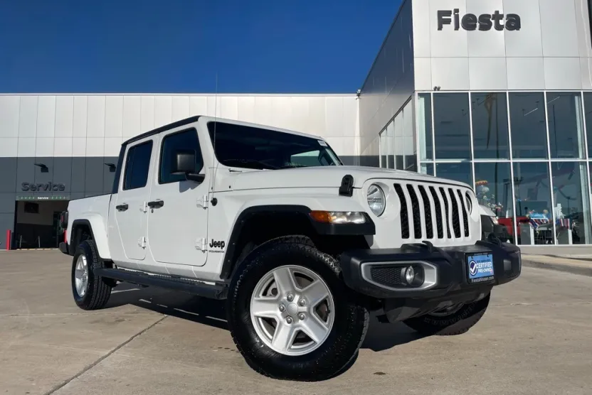 2023 Jeep Gladiator Sport photo 1