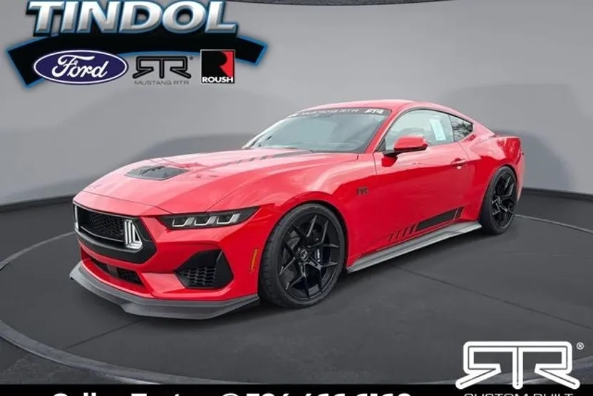 2025 Ford Mustang GT photo 1