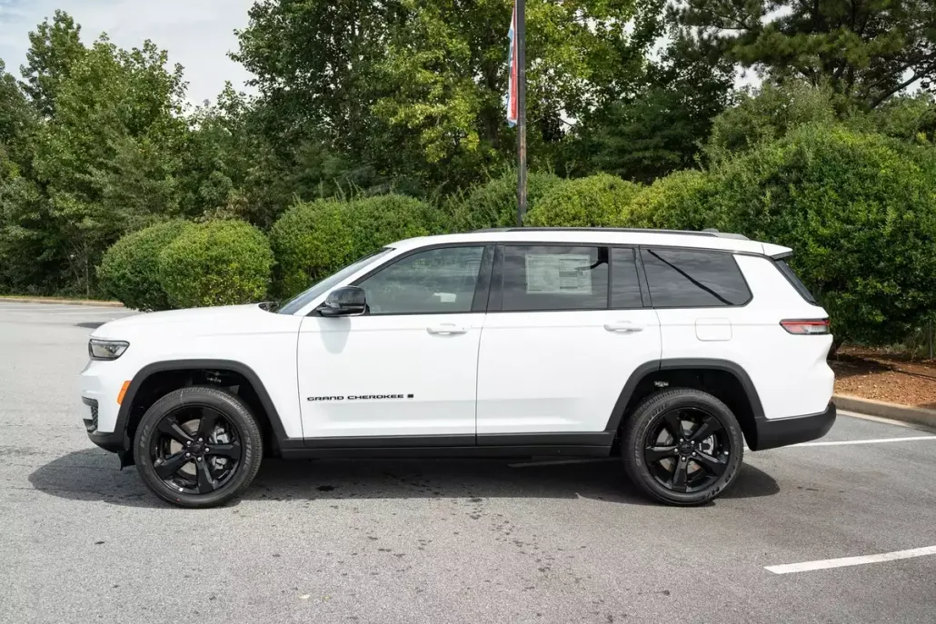 2025 Jeep Grand Cherokee Altitude X photo 1