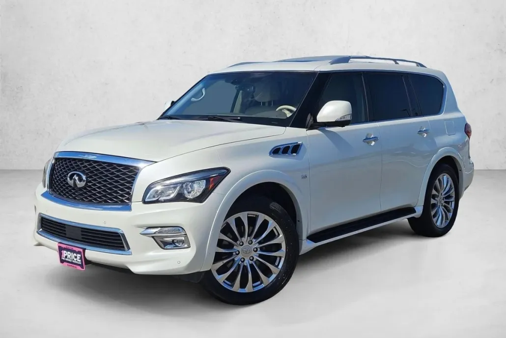 2015 Infiniti QX80 photo 1
