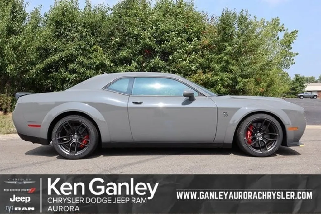 2023 Dodge Challenger SRT8 Hellcat Widebody photo 1
