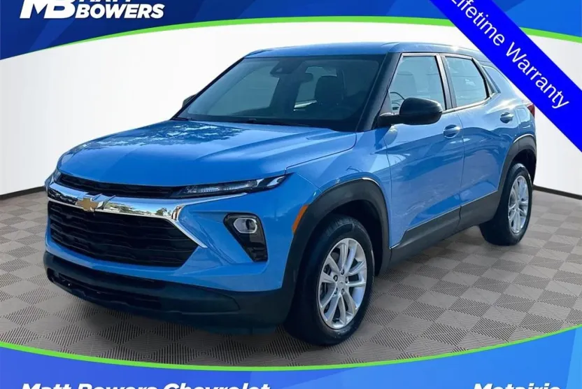 2024 Chevrolet Trailblazer LS photo 1