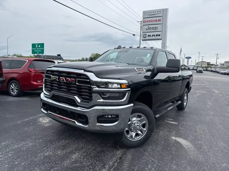 2025 Ram 2500 Tradesman photo 1