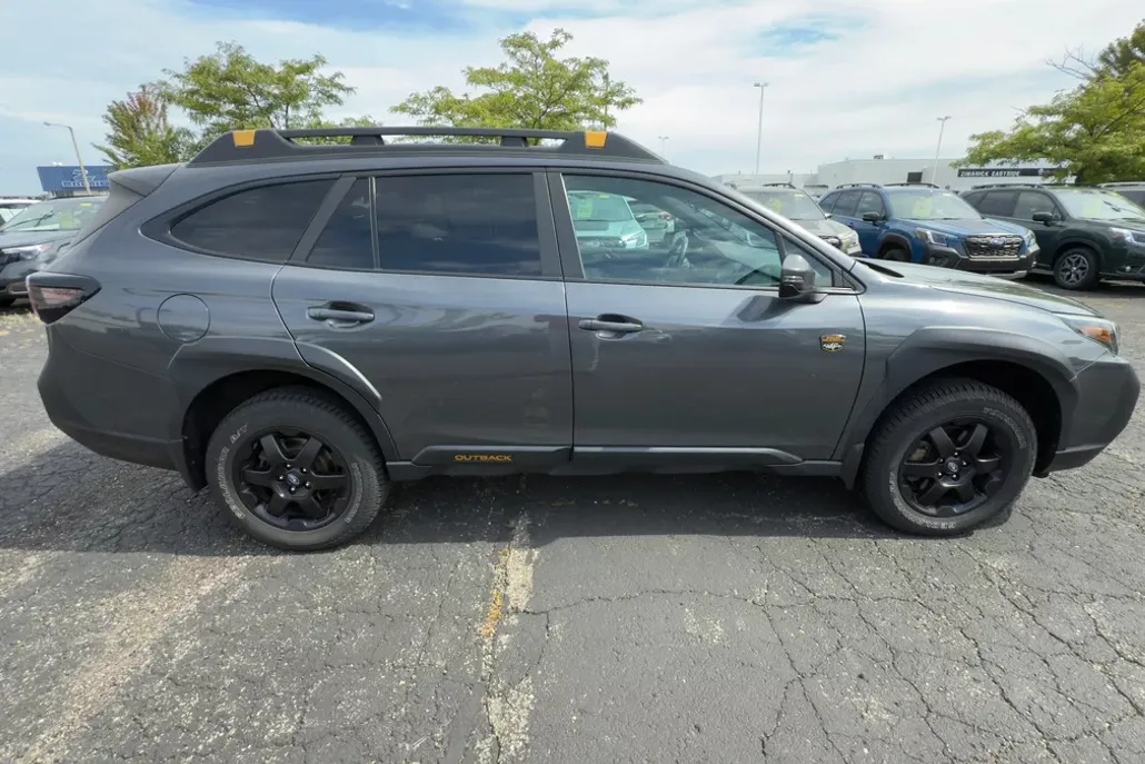 2023 Subaru Outback Wilderness photo 1