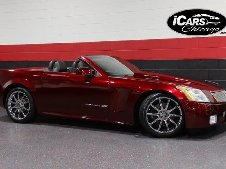 2007 Cadillac XLR photo 1