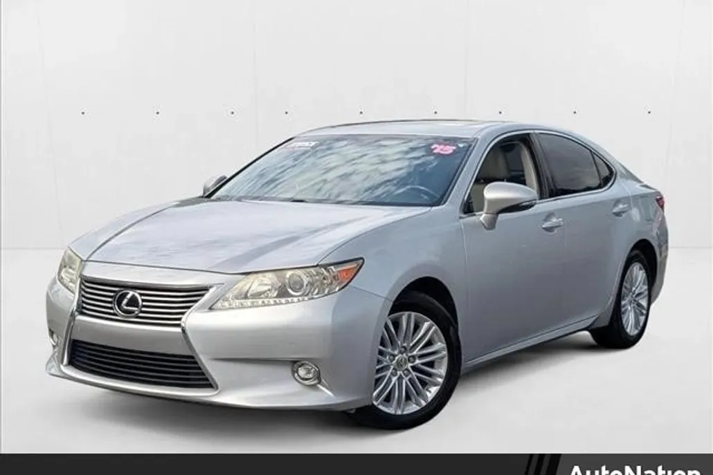 2015 Lexus ES 350 photo 1