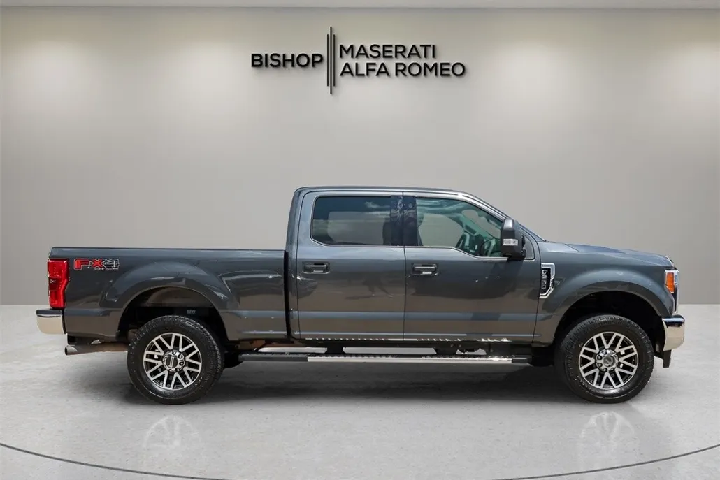 2018 Ford F-250 photo 1