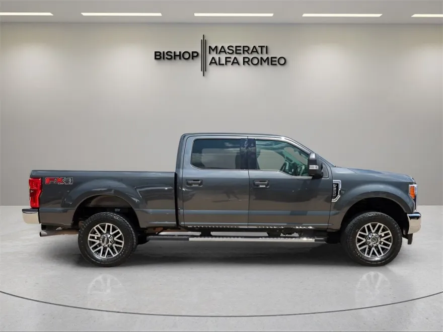 2018 Ford F-250 photo 1