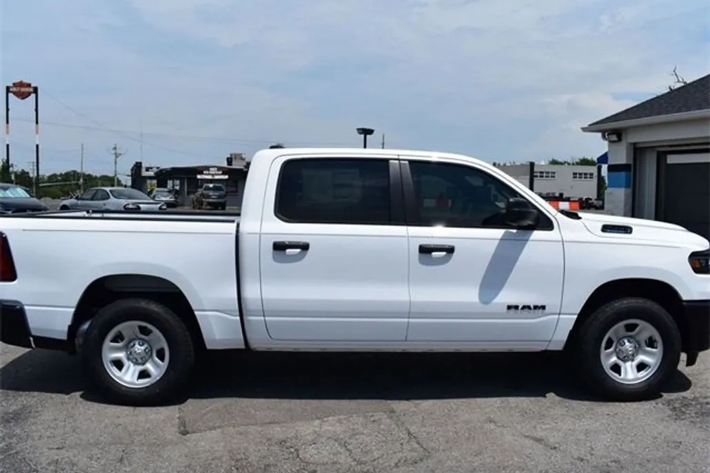 2025 Ram 1500 Tradesman photo 1